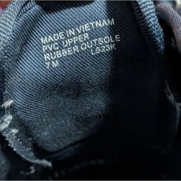 Michael Kors Poppy Fruit Print Logo Slip-On Sneaker Size 7 Navy Multi (EUC) - Picture 6 of 13